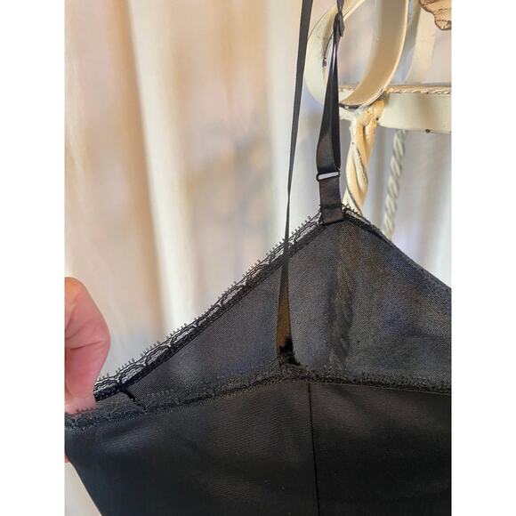 Vanity Fair Vintage Slip Dress Black Silky Delicate Lace Trim Midi Size 34L - Picture 6 of 7